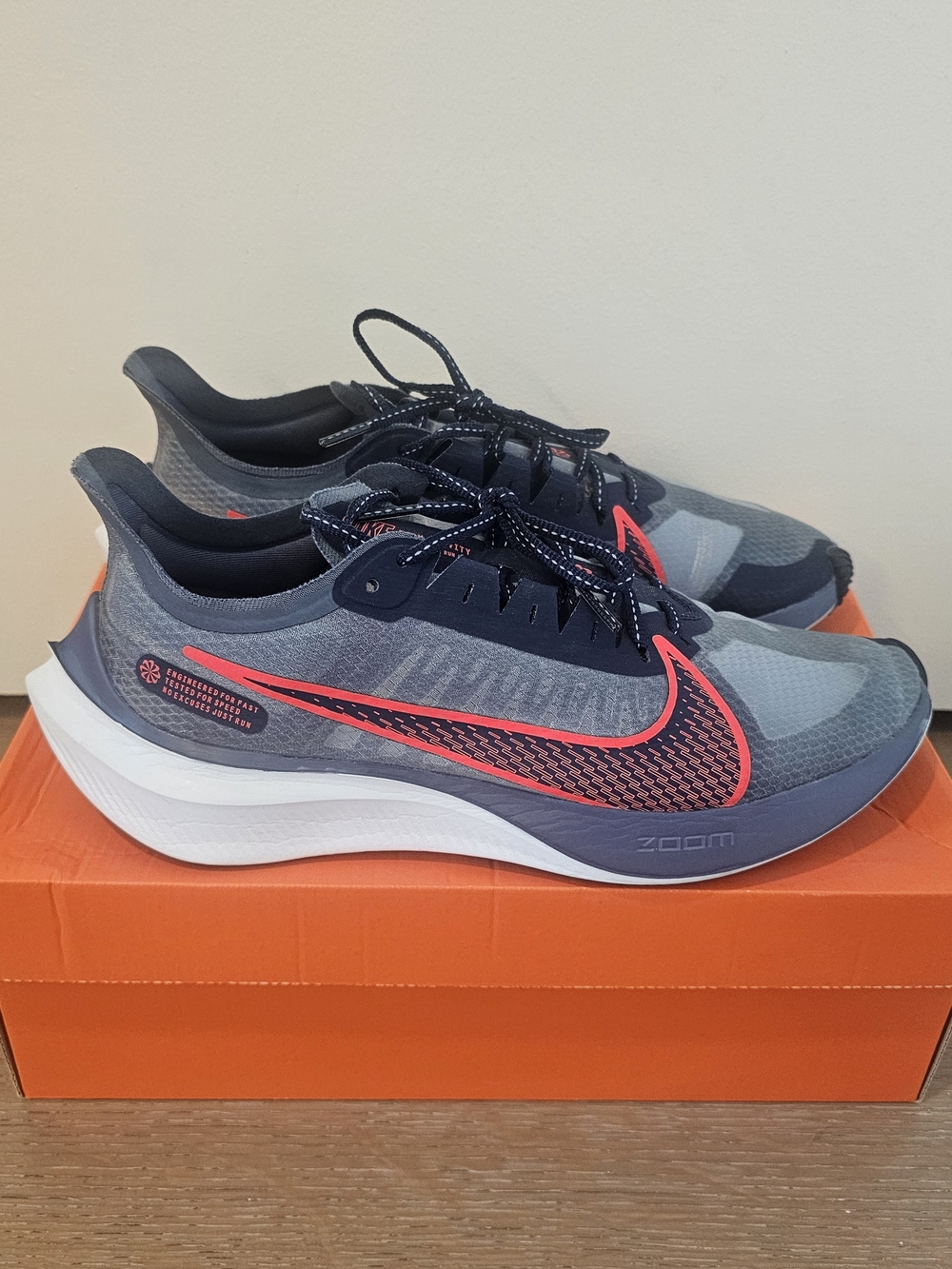 Nike ZOOM GRAVITY